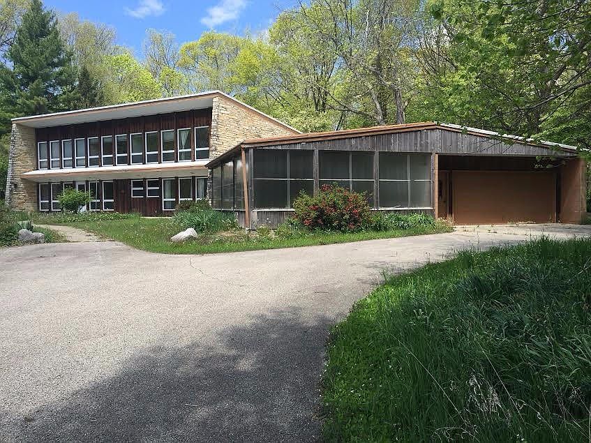 67 exterior