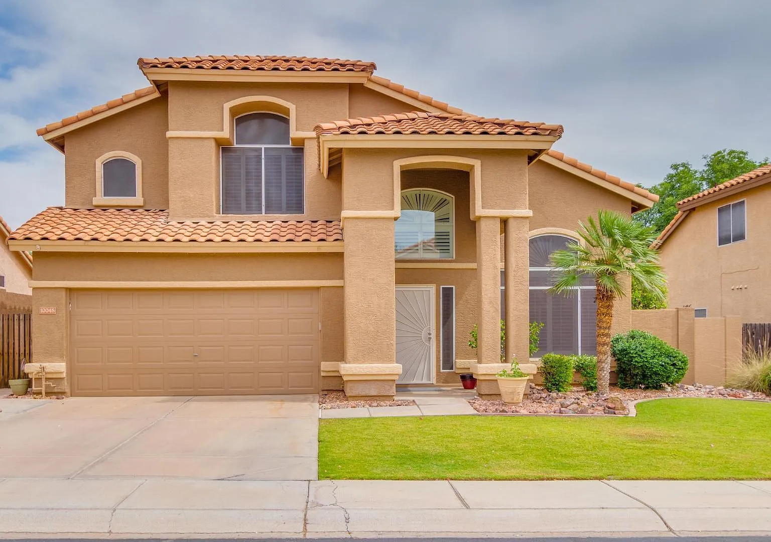 3 bed, 2.5 bath, 2236 sqft, $3,900 — Photo 2
