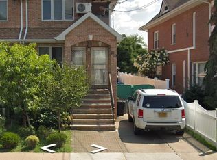 2109 149th St APT 2, Whitestone, NY 11357