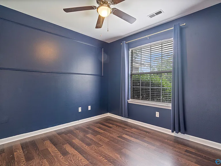 223 Cypress Creek Dr — Photo 13