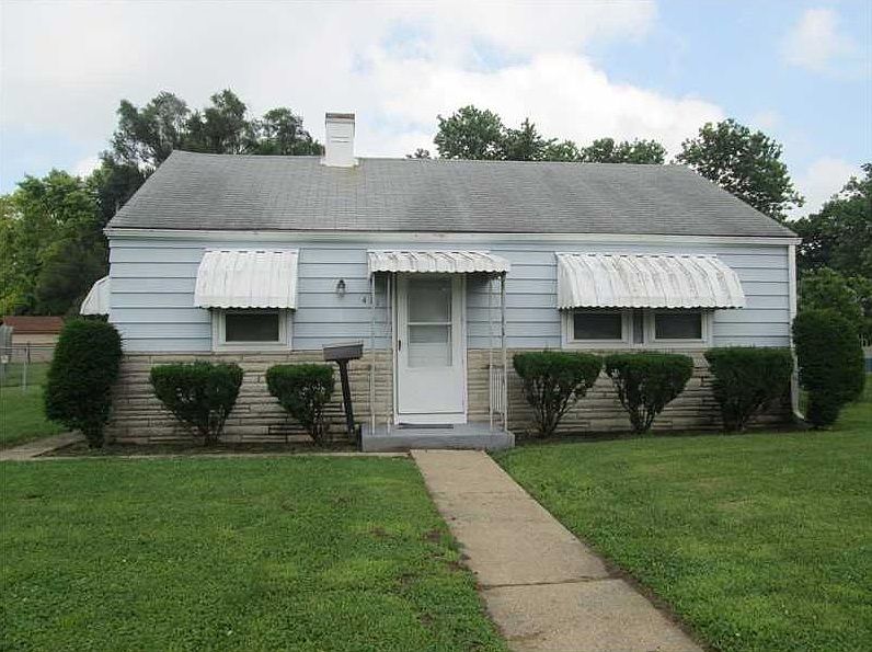 1st image of 411 Sunset Dr