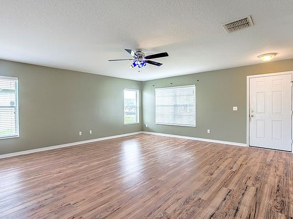 5th image of 15611 Perdido Dr