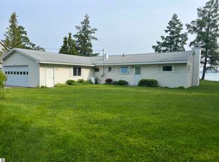 9747 Miami Beach Rd, Williamsburg, MI 49690