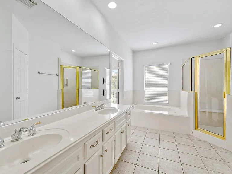 208 Hawthorne St #A — Photo 19