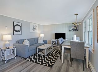 20 Peases Point Way N #4, Edgartown, MA 02539