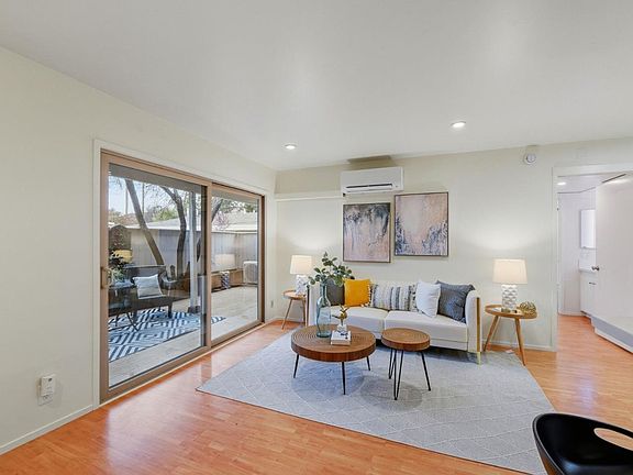 3rd image of 500 W Middlefield Rd APT 121