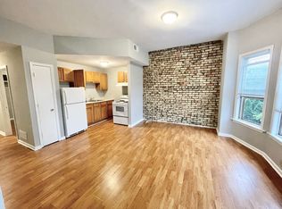 Lafayette Place, Milwaukee, WI 53202