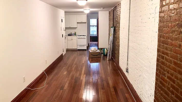 Rented by MOTION New York | media 21