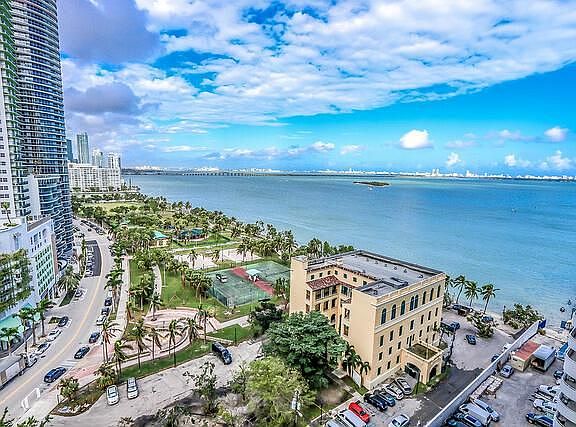 2nd image of 1717 N Bayshore Dr #A-1948