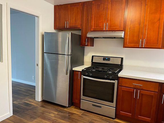 3rd image of 1534 10th Ave APT 4