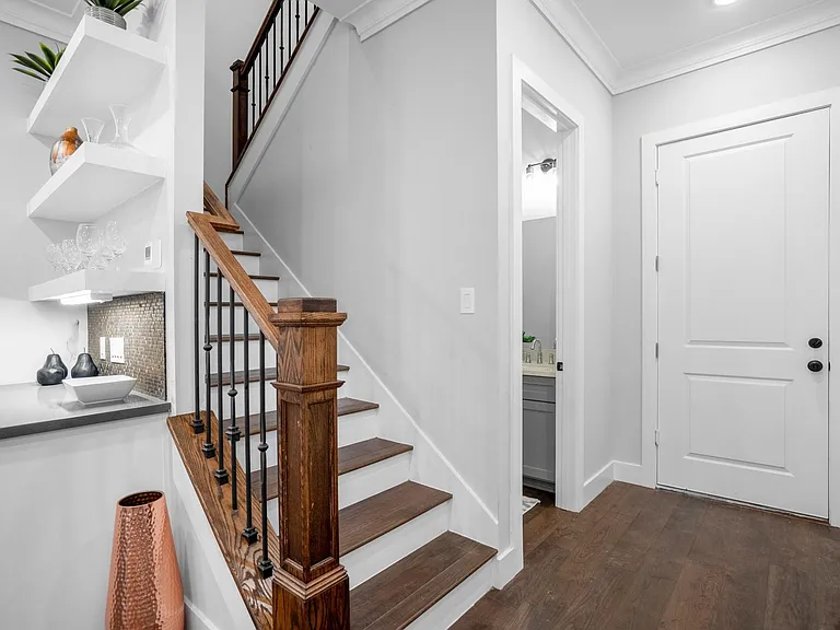 314 N Stiles St — Photo 19