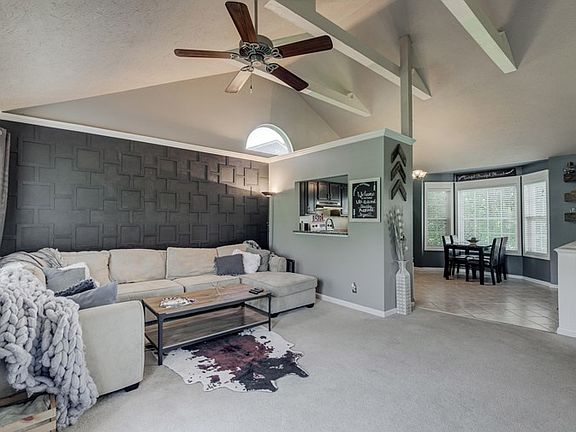 2nd image of 1264 Harbor Ct