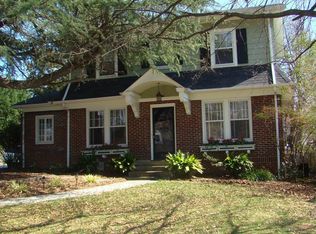 918 Melrose St, Winston Salem, NC 27103