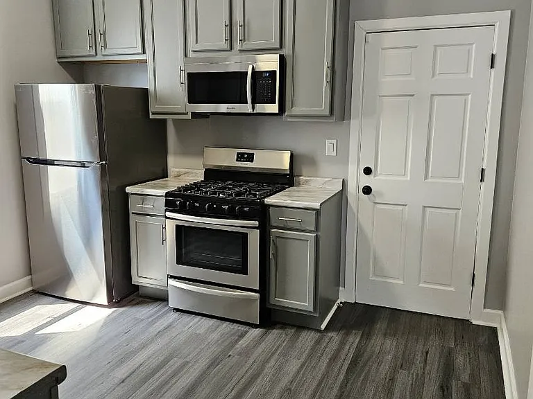 8020 S Coles Ave #1 — Photo 16