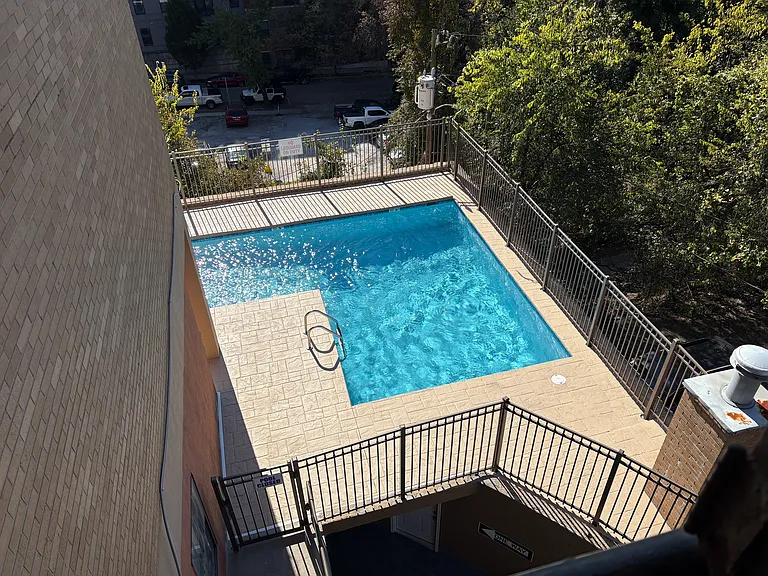 1700 W Clinch Ave #308 — Photo 11