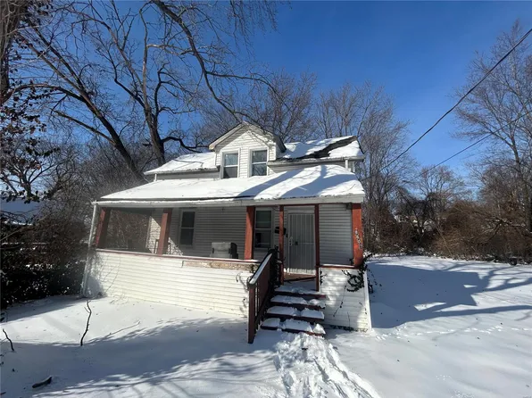 8607 Henry St, Saint Louis, MO 63136