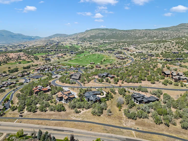 227 N Ibapah Peak Dr — Photo 42