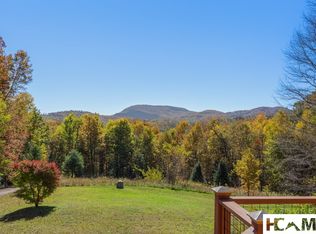 907 Yellow Mountain Road, Cashiers, NC 28723