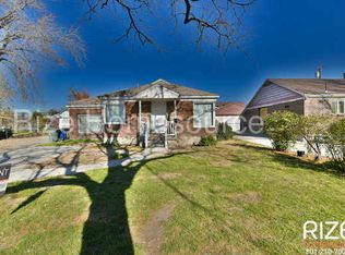 1086 W Sterling Dr, Salt Lake City, UT 84116