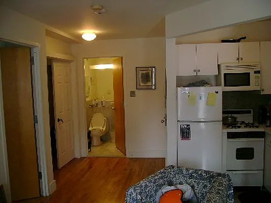 Rented by Bond New York | media 22