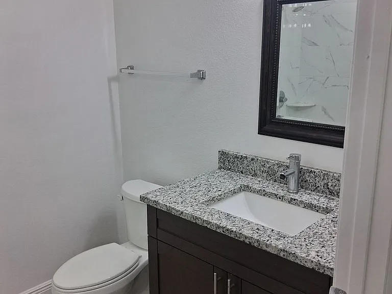 9835 Gray Fox Ln — Photo 6