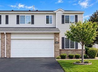 9648 Peony Ln N, Maple Grove, MN 55311