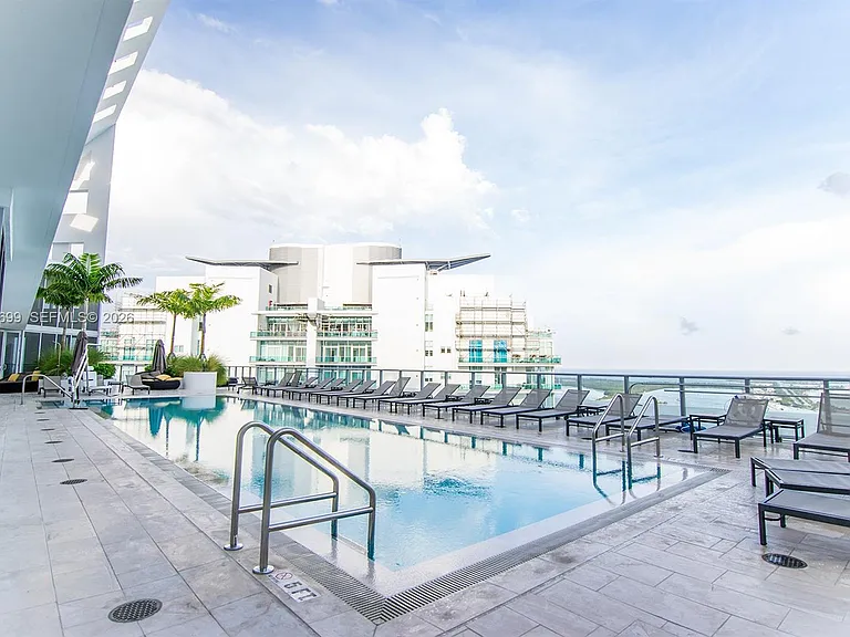 1300 Brickell Bay Dr #2900 — Photo 33
