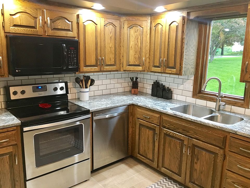 1st image of 11108 Carver Ct