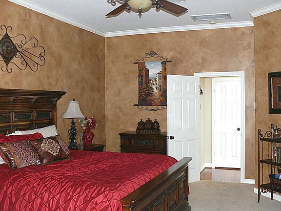 5th image of 6310 Aspen Cove Ct