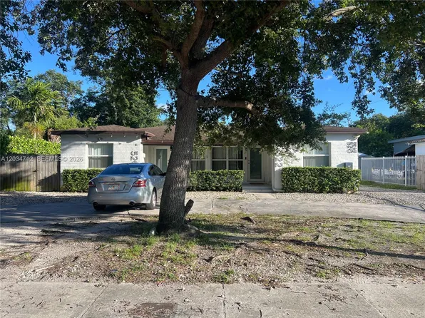 520 NW 104th St, Miami, FL