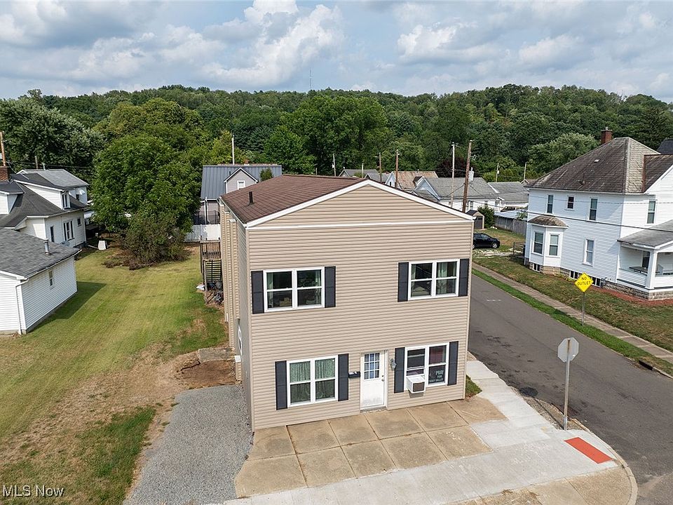 1st image of 519 Fair Ave NE