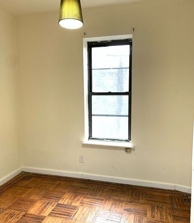 1st image of 593 Park Pl #14