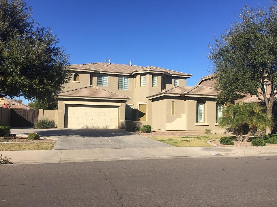 1st image of 3886 E Packard Dr