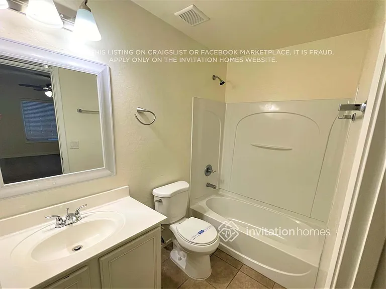 4084 E Windsor Dr — Photo 18