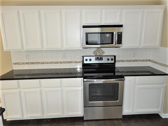 5th image of 4511 Lenox Hill Pl