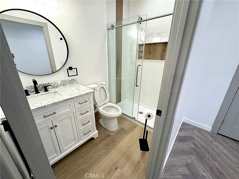 2643 Summerchase Ave #B — Photo 18