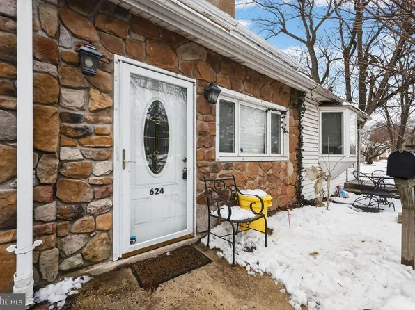 624 E Springfield Rd, Springfield, PA 19064