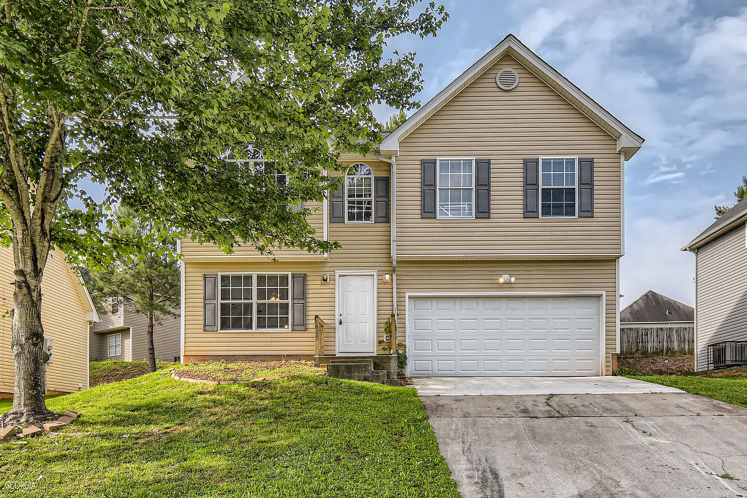1085 Quail Hunt Dr photo 1