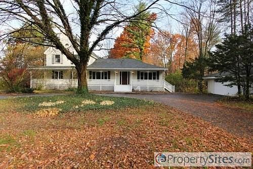 1st image of 8779 Leonard St