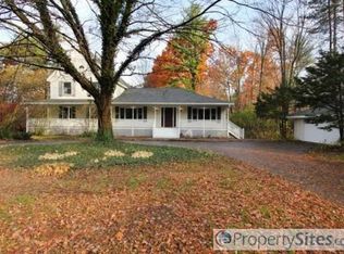 8779 Leonard St, Coopersville, MI 49404