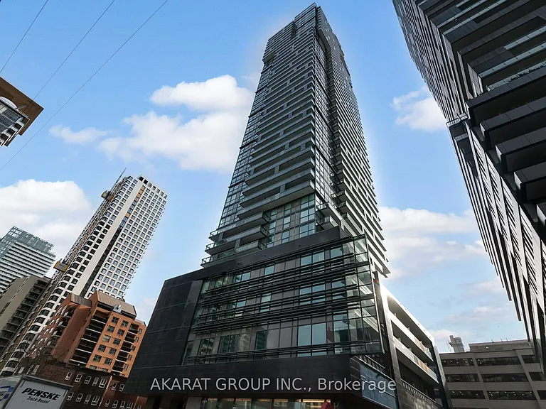39 Roehampton Ave #2407 — Photo 1
