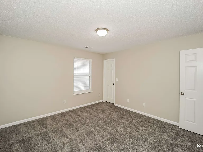 2021 Sweet Bay Dr — Photo 8