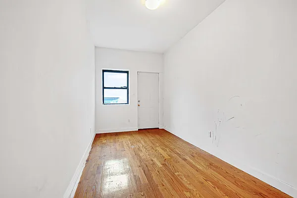 Sold by Davis & Associates Realty Inc | media 26