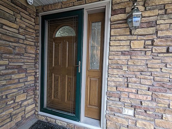 2nd image of 1717 McKay Dr