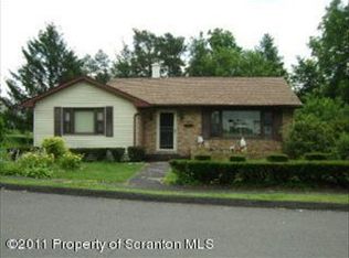 448 3rd St, Blakely, PA 18447