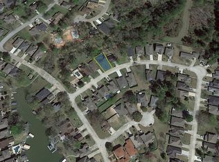 4832 Moonlight Dr, Willis, TX 77318