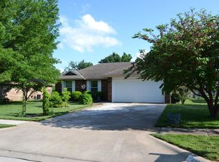 3836 W Harrison St, Springfield, MO 65802