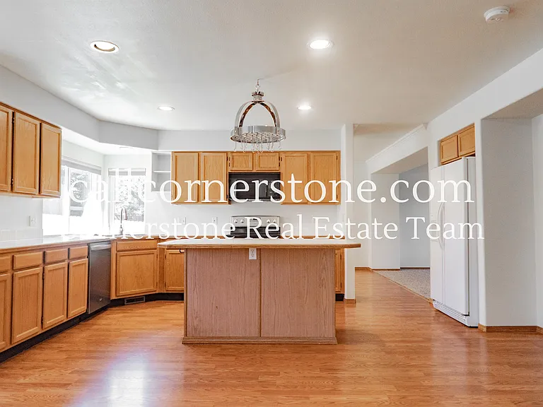 4299 Brushridge Dr — Photo 4
