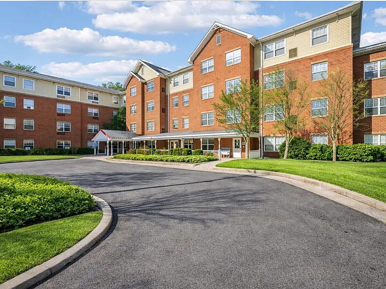 Fairgreen Senior Community — Photo 26