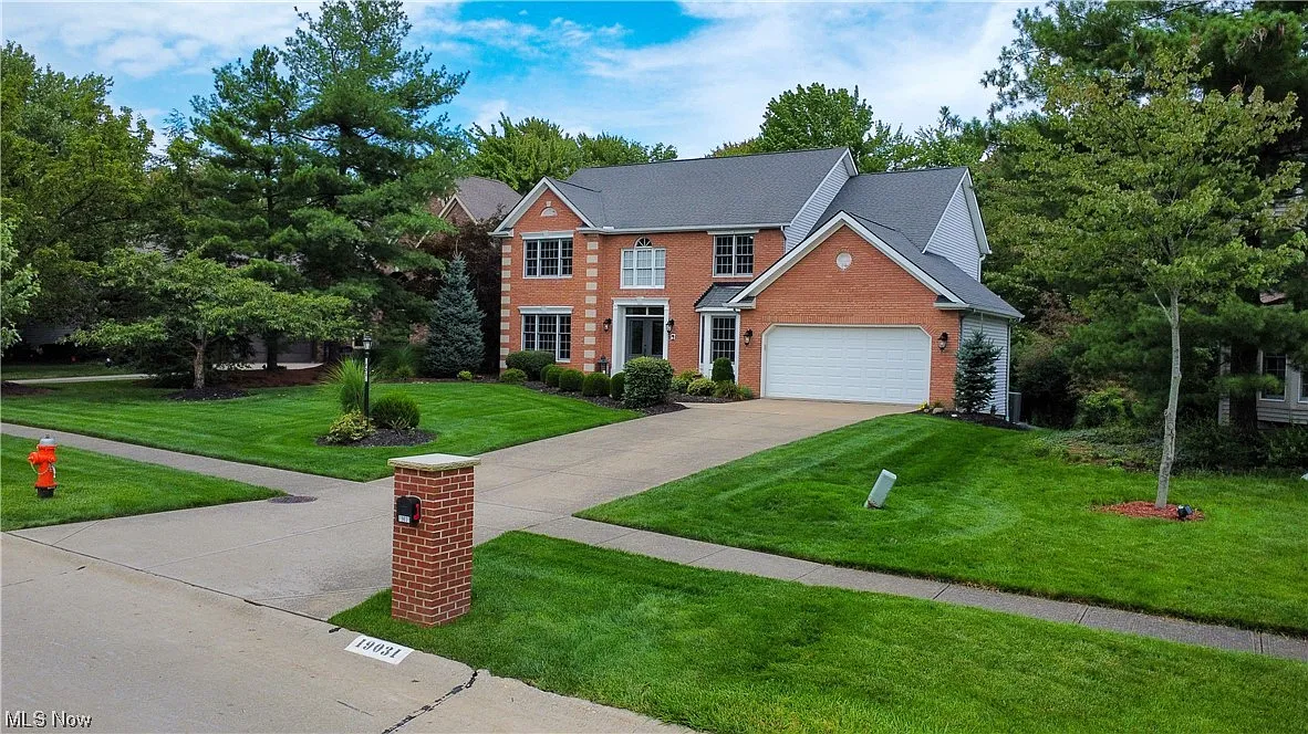 19031 Bears Paw Ln photo 1